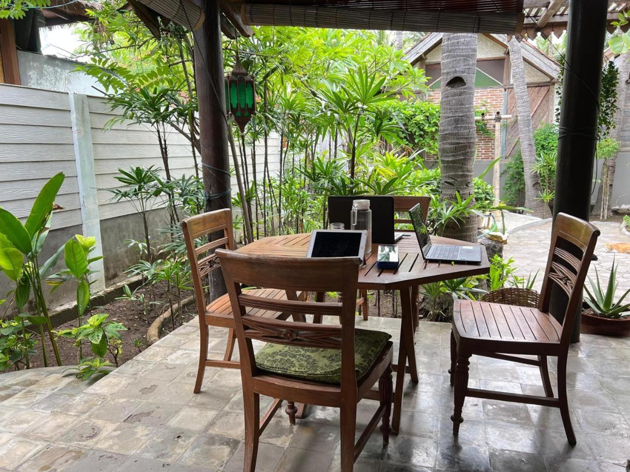 Villas Samalama Gili Trawangan Extérieur photo
